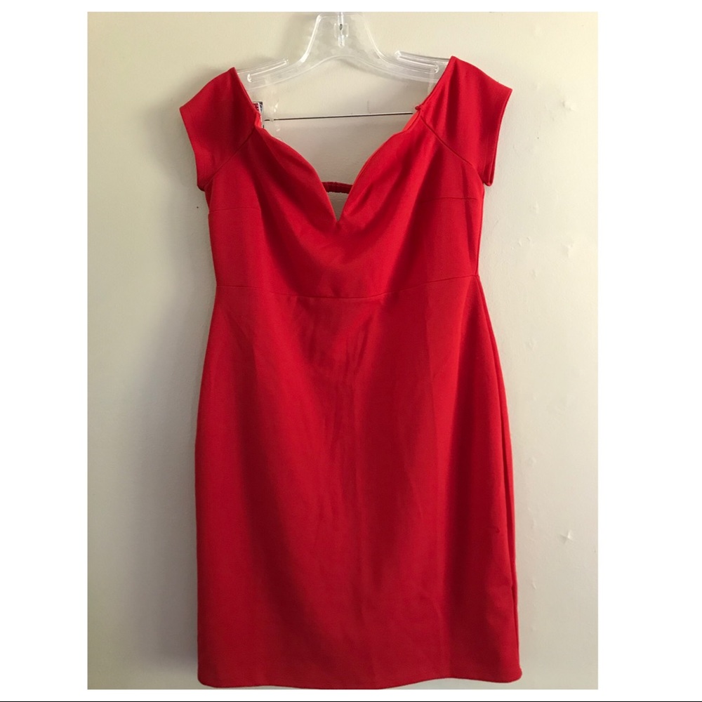 NWT Sweetheart Neckline Red Bodycon Dress